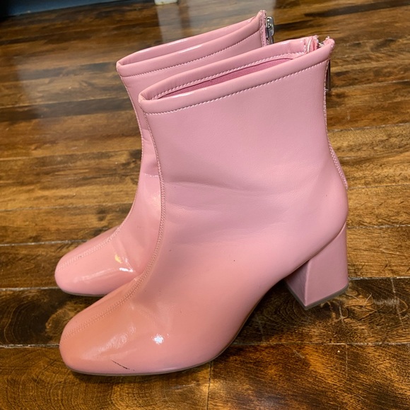 Barbie pink pleather booties! Size 7 - Picture 6 of 7